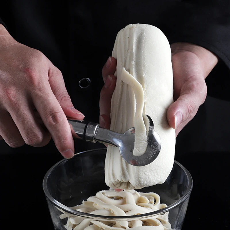 

Stainless Steel Noodle Cutter Kitchen Dough Knife Manual Pasta Maker Household Slicer Dough Scraper Pastry Baking Accessories
