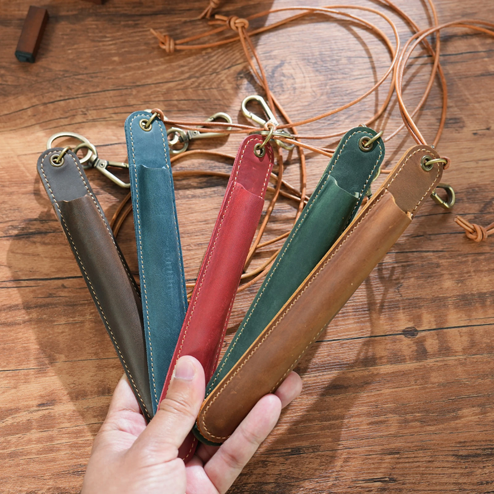 Genuine Leather Lanyard Pen Holder Portable Single Pencil Case Vintage Pen Pouch Sleeve Pen Protective Cover with Keychain 2