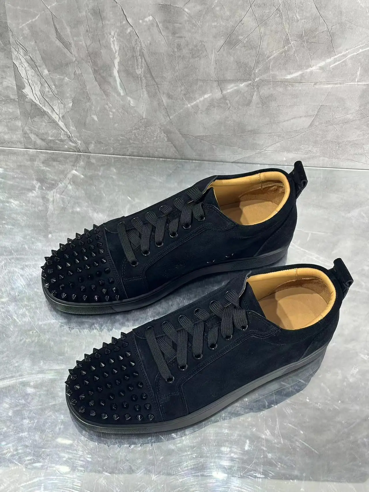 Fanshion Studded Casual Flats For Men Sneaker Round Toe Lace-Up Men Shoes Genuine Leather Comfort Slip-on Spring Shoes casual sneakers leather shoes leather sneakers