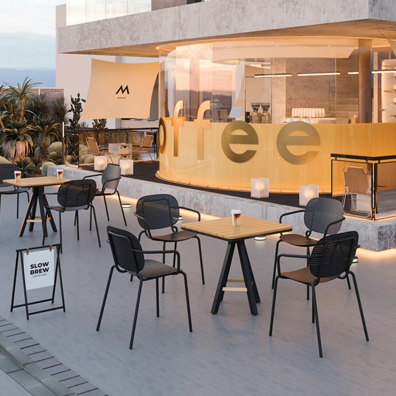 Cafe bar, outdoor tables and chairs, combination of clear bar, barbecue restaurant, terrace, courtyard