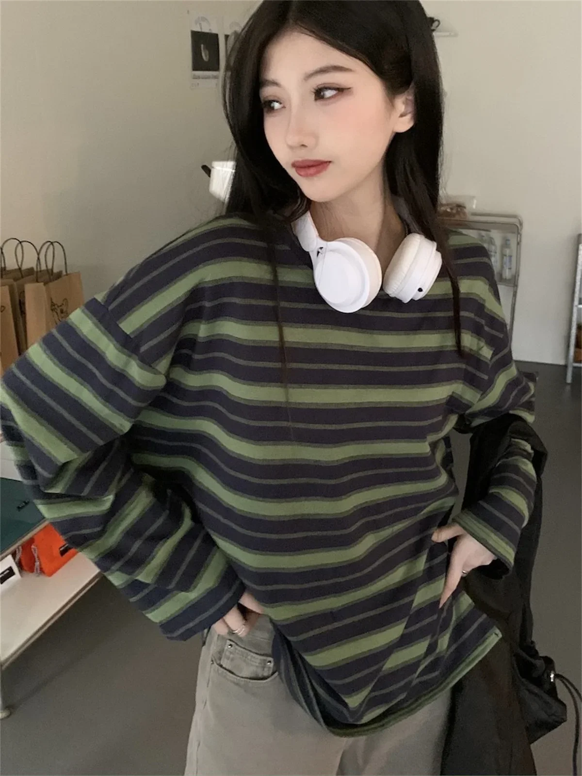 Klassisches und vielseitiges Frühlingsgestreiftes Damen-T-Shirt Kawaii Sommer-Langarmshirt Koreanisches Damen-T-Shirt mit übergroßem coolen Top – Detail 7