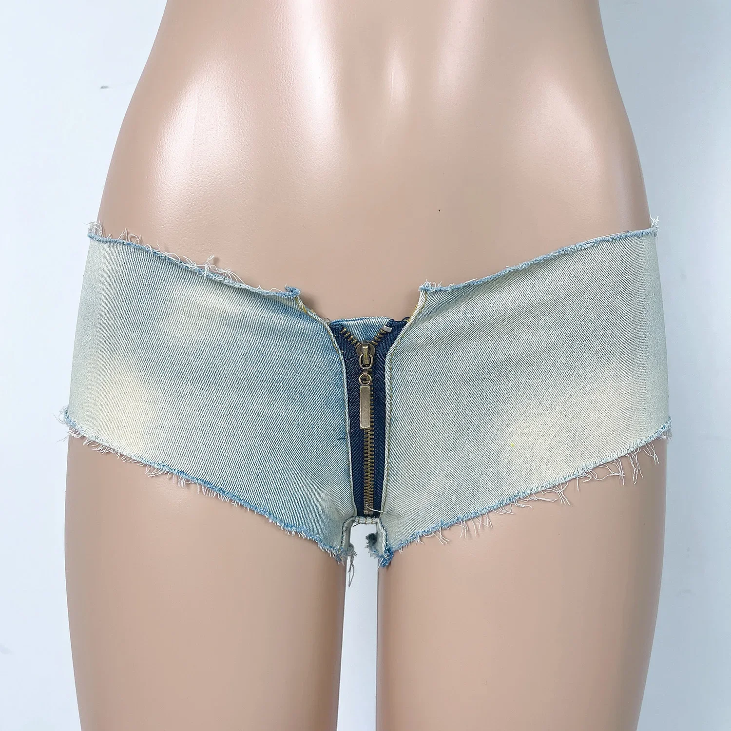 Low Waist Sexy Women's Shorts 2024 New Fashion Denim Fabric Zipper Splicing Elastic Ladies Skinny Nightclub Super Short Jeans