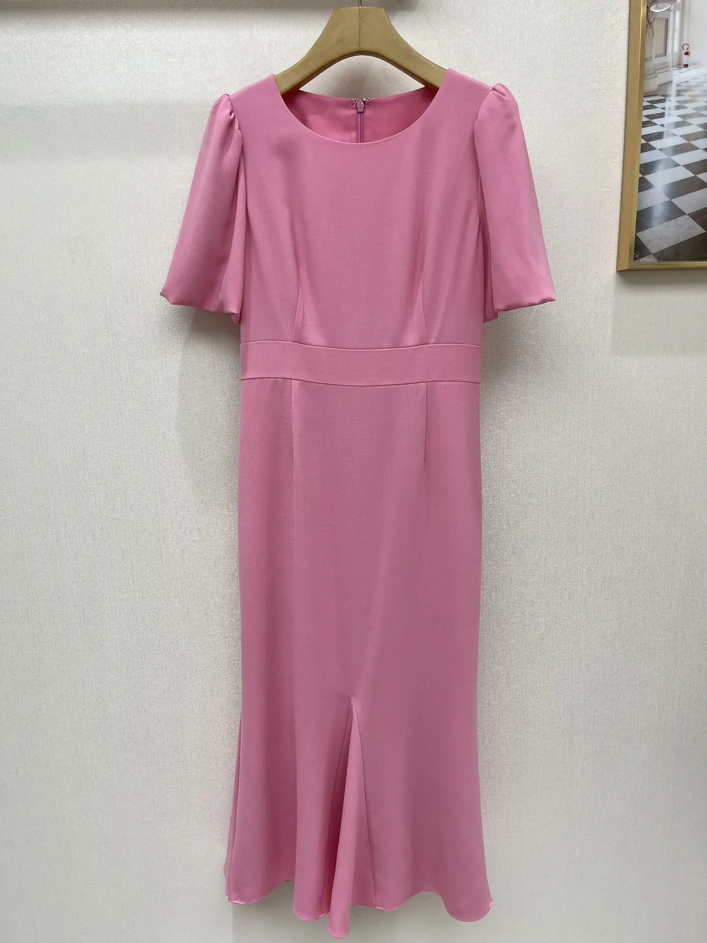 

Шелковое платье, высокое качество, модное темпераментное, тонкое и тонкое, изящное и элегантное, лето 2023