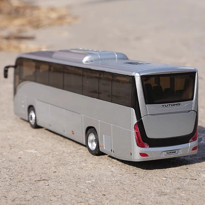 Original for Yutong Bus T12E Model 1:42 Overseas Edition Highway