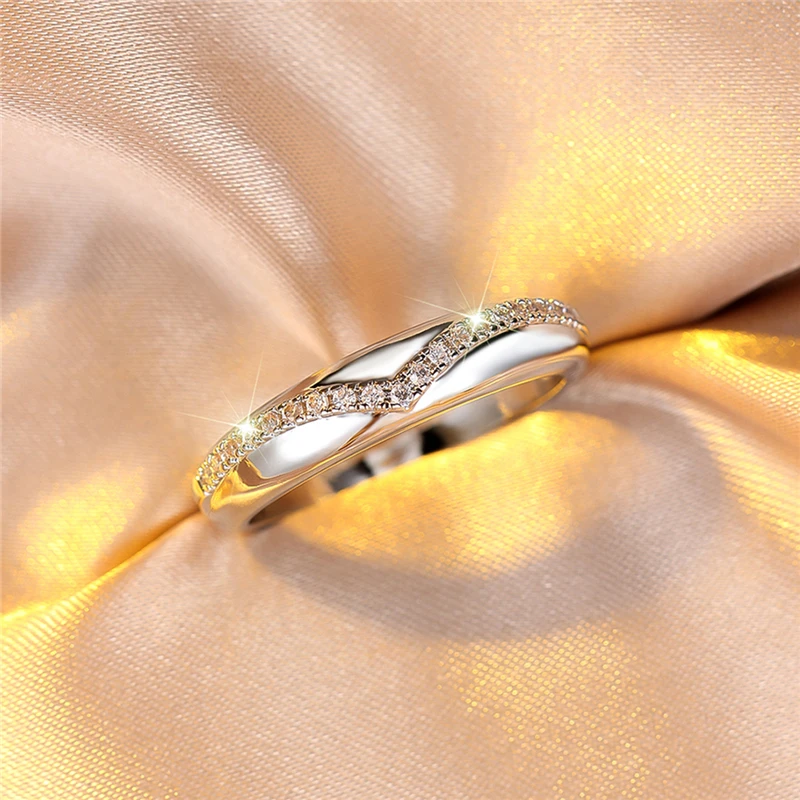 Cute Female Crystal White Zircon Stone Engagement Ring Vintage Silver Color Wedding Jewelry For Women