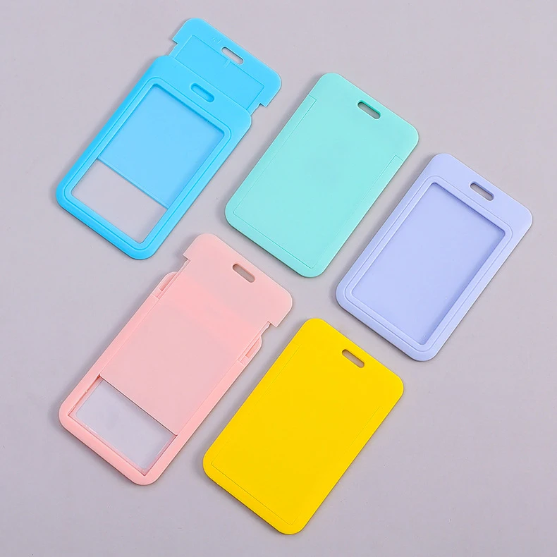 20PCS 무료 사용자 정의 ID 배지 홀더 로고/그림 다채로운 인쇄 하드 카드 슬리브 양면 인쇄