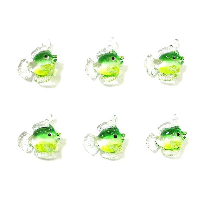 6Pcs Tiny Cute Tropical Fish Statue Charm Ciondolo In Vetro Colorato Sea Animal Mini Figurine Fai Da Te Gioielli Femminili Che Fanno Accessori