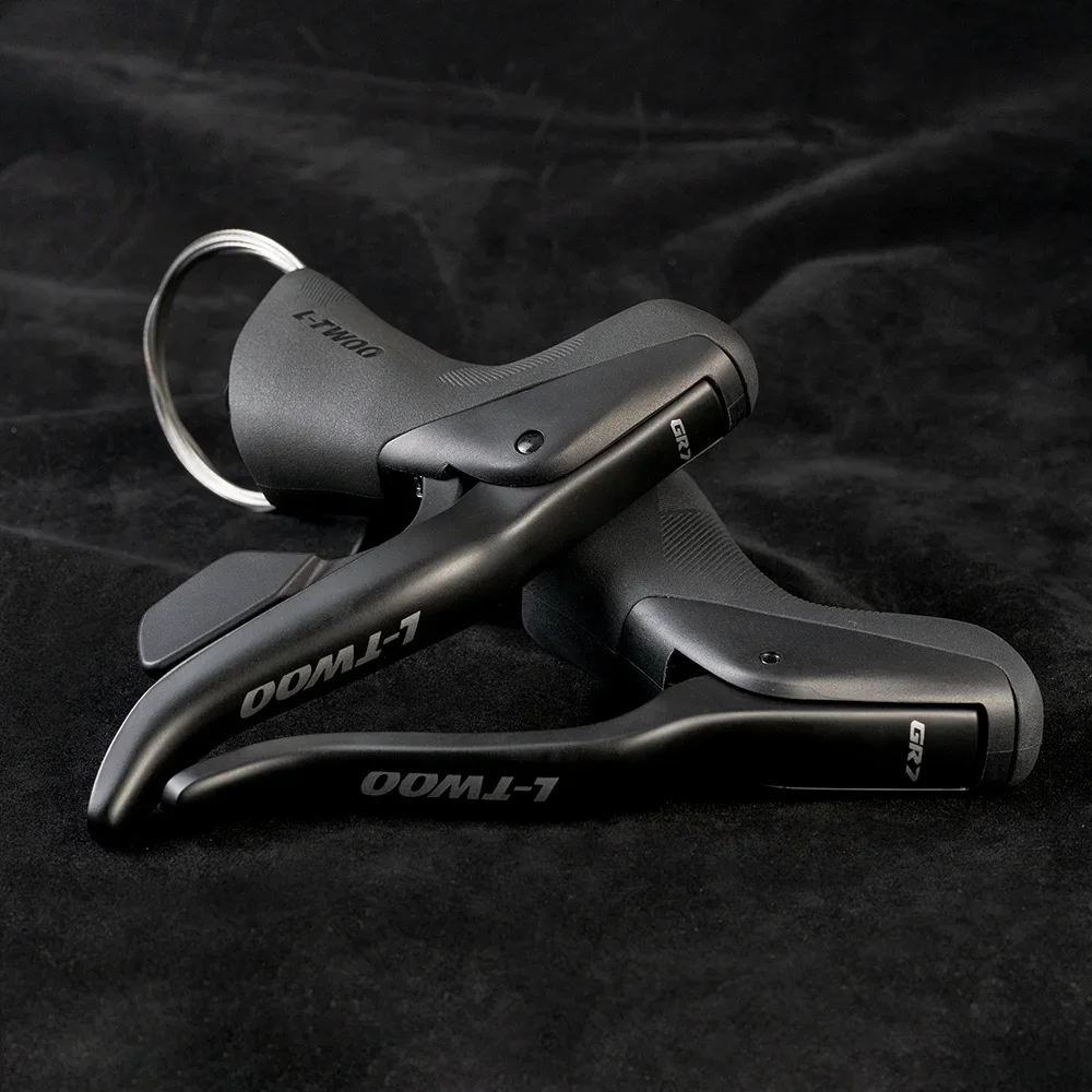 ULTEGRA シフター・リアディレイラーセット