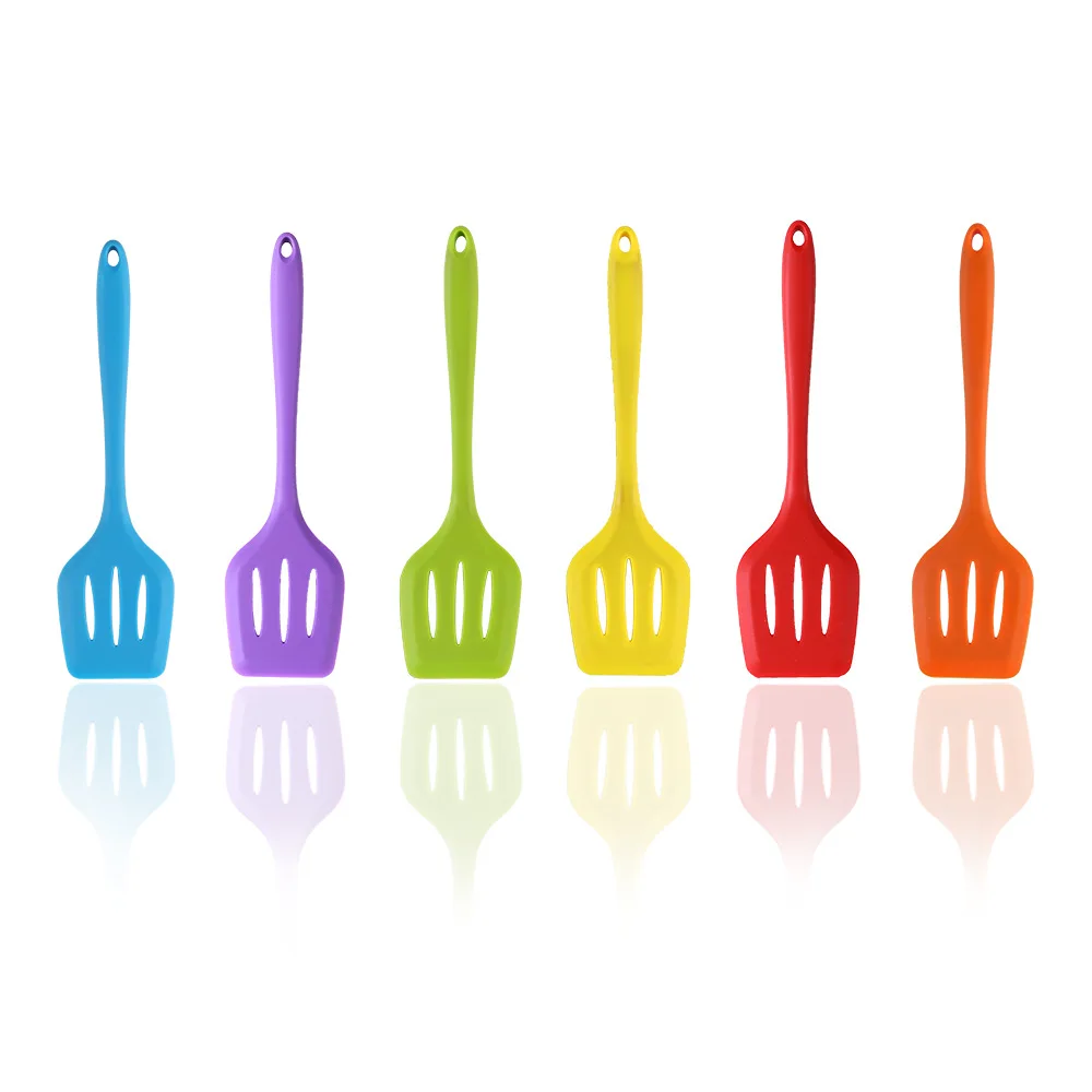 Silicone Turners Multi Color Non Stick Pan Silicone Cooking Shovel Fried Fish Long Handle Scoop Kitchen Tools