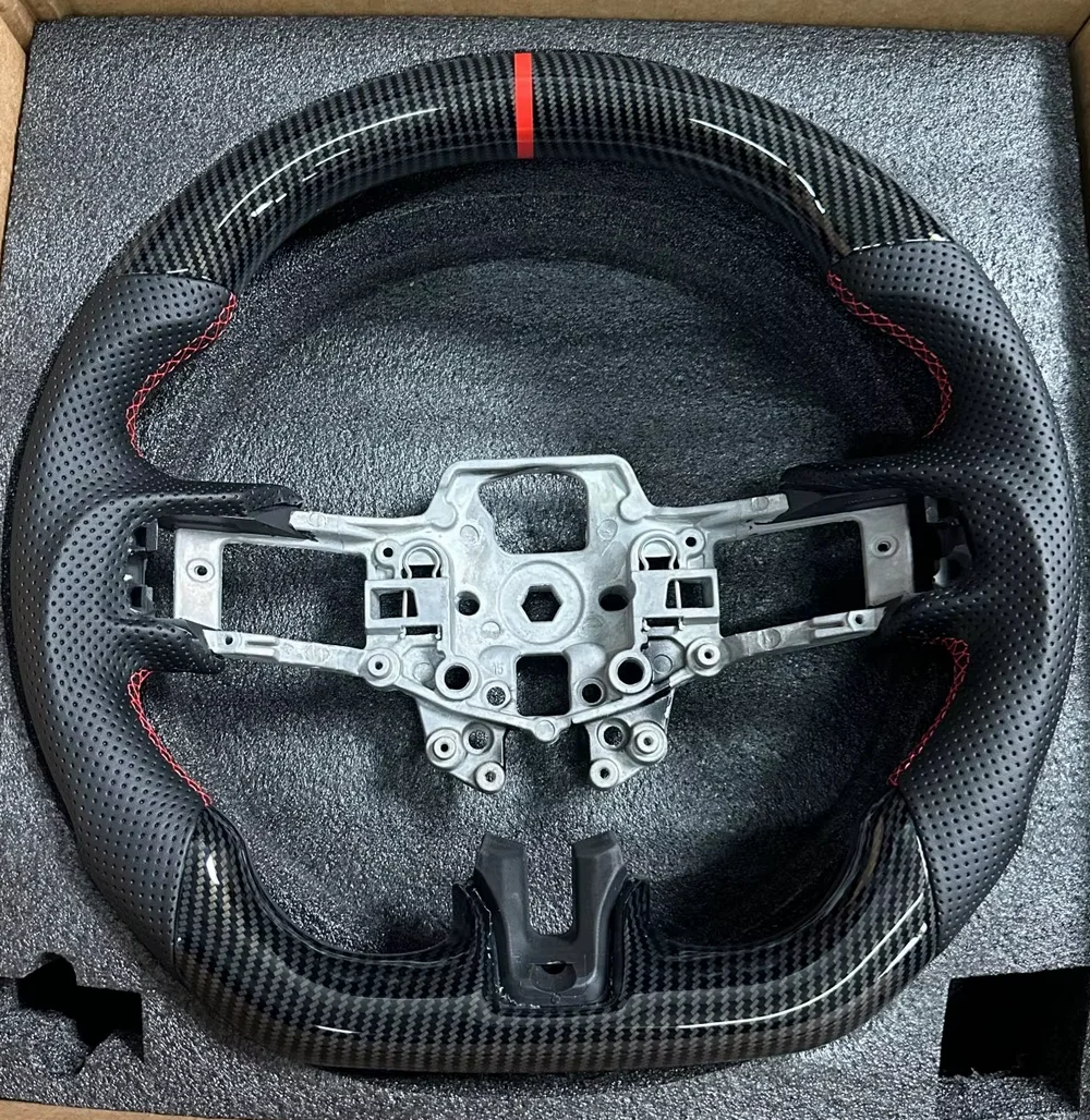 포드 머스탱 2015-2023 GT350 GT500 천공 가죽 레이싱 휠 자동차 액세서리 용 하이드로 딥 탄소 섬유 스티어링 휠