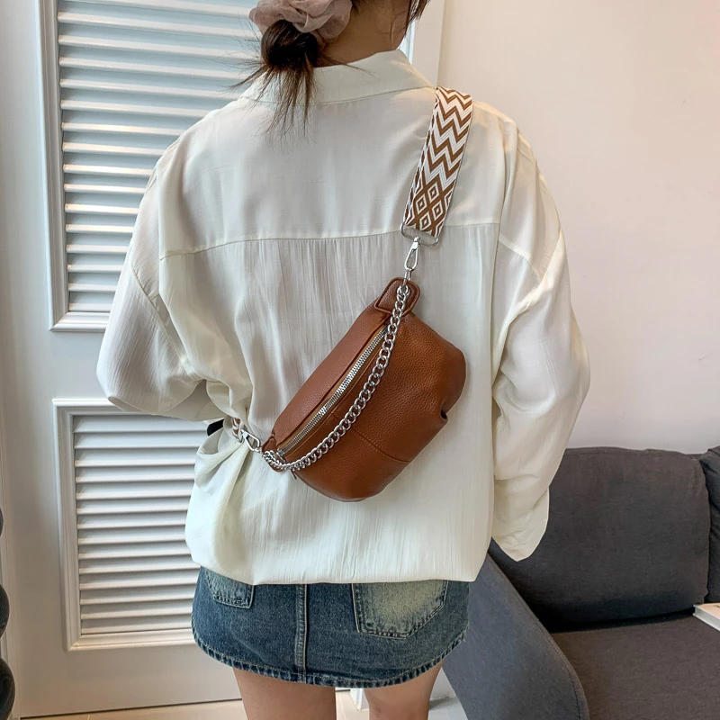 Women Waist Bag Fashion Chain Fanny Pack Designer Crossbody Chest