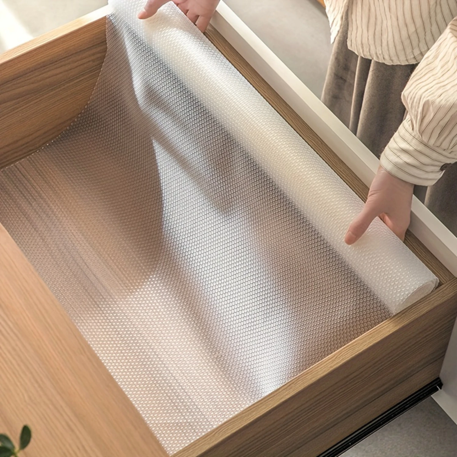 Premium Cabinet Liner Roll-Durable, Waterproof & Non-Slip-Ideal for Cabinets, Drawers & Fridges Easy-Clean Dust-Proof