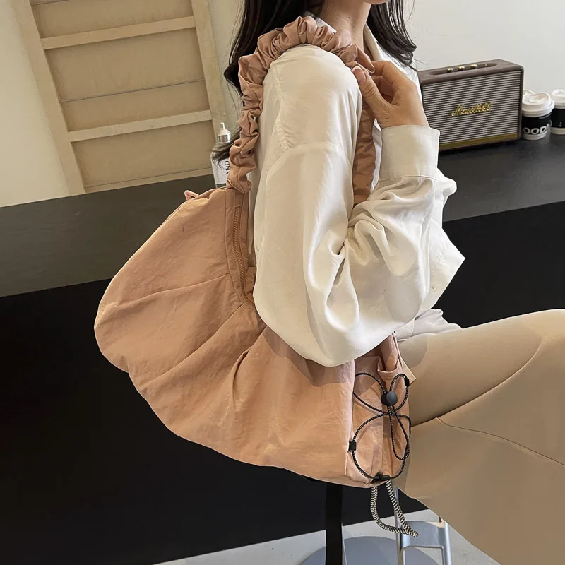 솔리드 컬러 대용량 여행 가방 휴대용 Drawstring 어깨 가방 다기능 스포츠 피트니스 가방 2025 새로운 패브릭 가방