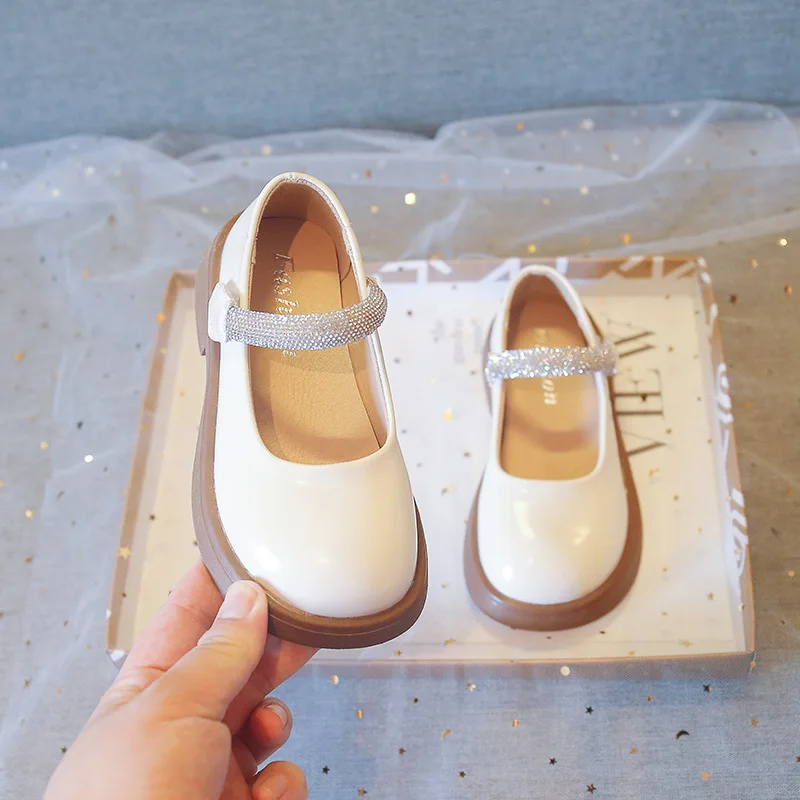 Korean Style Children's Leather Shoes Spring New Fashion Kids Glossy Shallow Rhinestone Girls Performance School Shoes PU