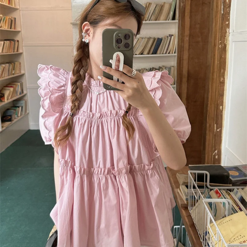 รูปสินค้า เสื้อเชิ้ตแขนสั้นสีขาว ดีไซน์จีบด้านหน้า ใส่ได้ทุกโอกาส