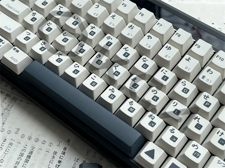 Dye PBT, Preto, Branco, Keycap japonês, Perfil Cereja, GMK, BW, 146