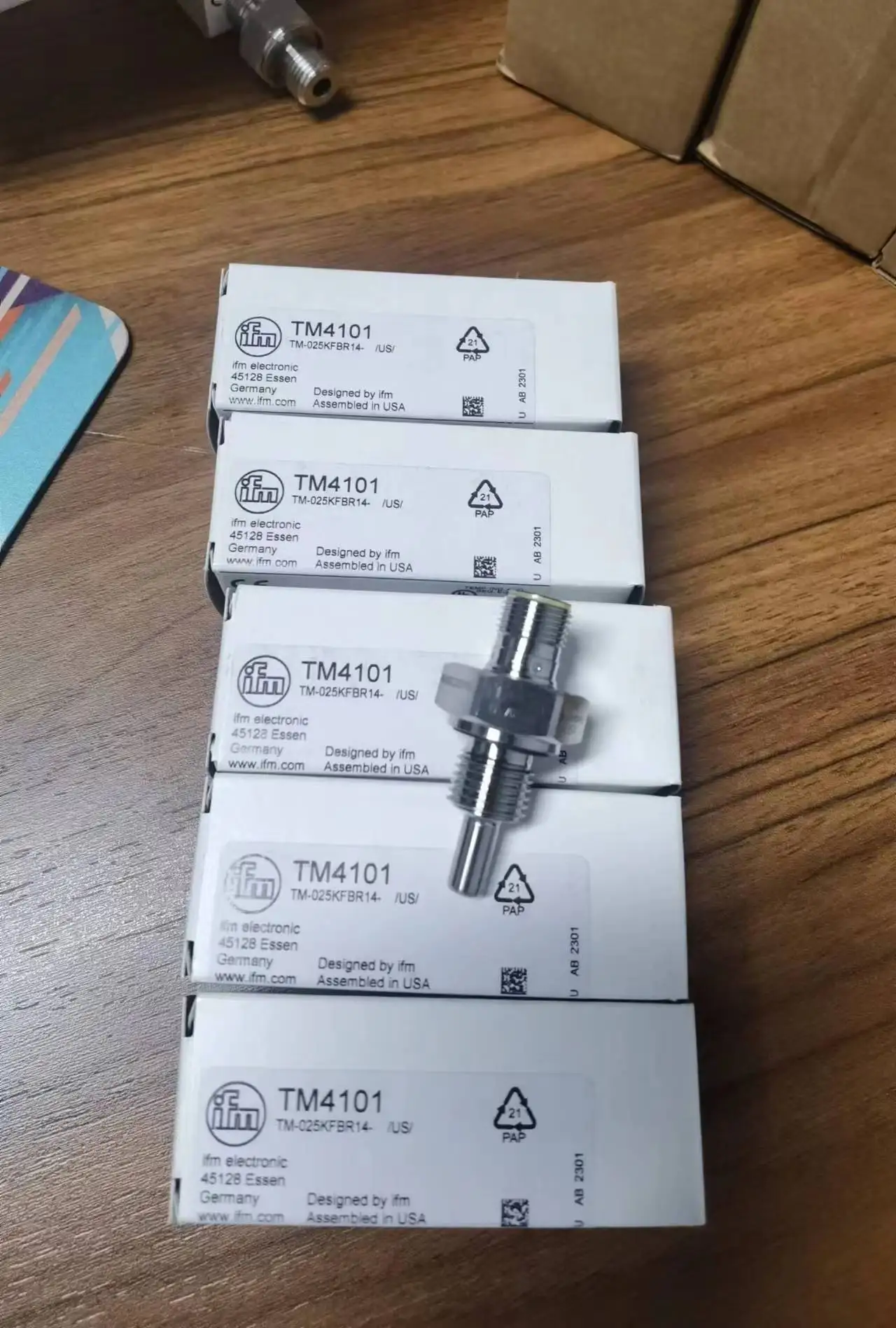 

Новый датчик температуры IFM TM4101 TM5101 с интерфейсом системы