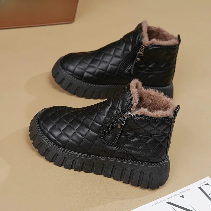 XQ285 Black Fleece Lined