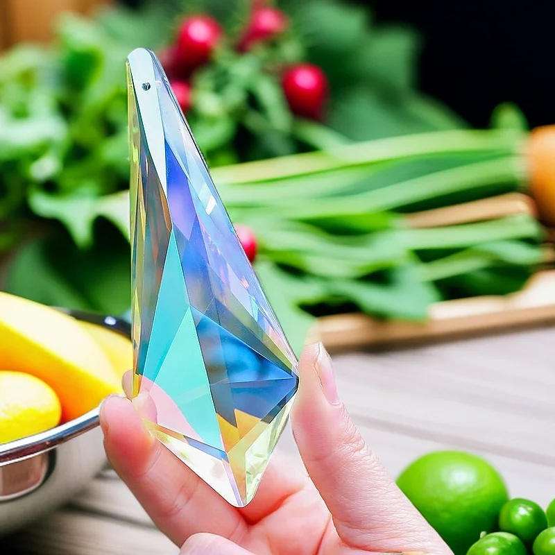 Crystal Sun Catcher Prisms Windows Garden Patio Hanging Suncatchers Glass Prism Rainbow Maker 1PC