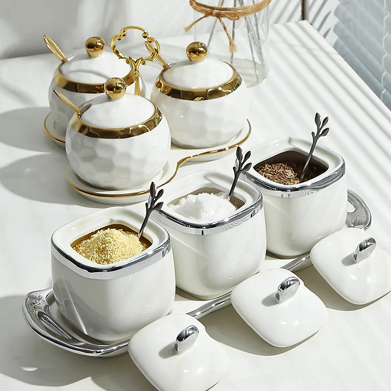 

Creative Ceramic Seasoning Pot Ceramic Storage Tray Home Kitchen Supplies Stainless Steel Spoon Portable Seasoning Pot.