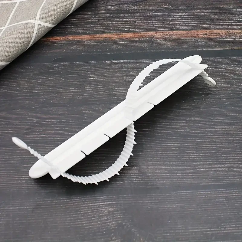 Multi-Purpose Cake Decorating Guide Adjustable Wheel for Precision Fondant Icing Pastry Decorations Ideal for Baking  Home Use