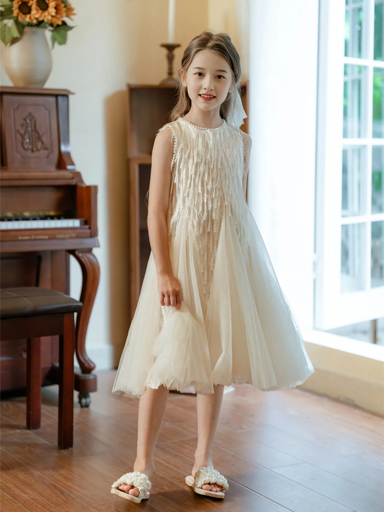 2025 الصيف الفتيات الصغيرات بلا أكمام فستان شبكي فستان الأميرة الأطفال موضة صد فستان 4-14 سنة الفتاة فستان أنيق