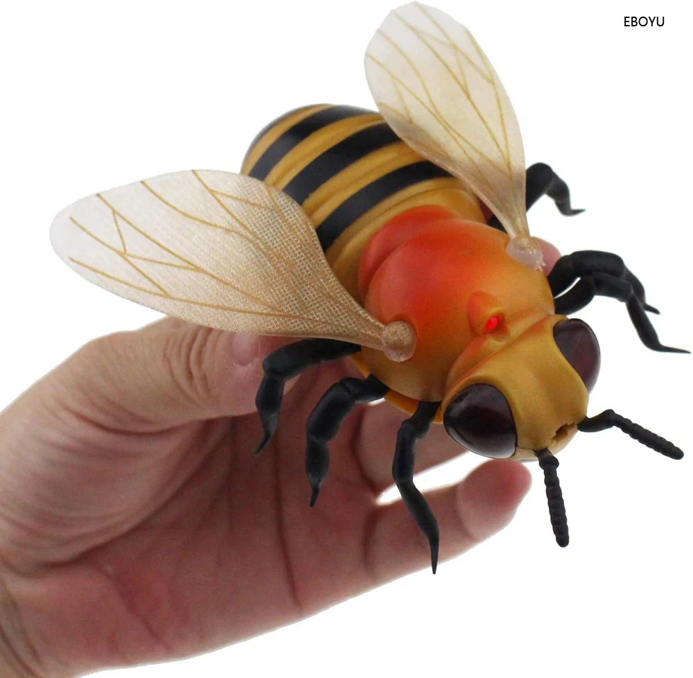 EBOYU Infrared RC Bee Kids Infrared Ray Remote Control Bees Realistic Fake bee Animal Toy Funny RC Prank Joke Scary Trick Toys 4