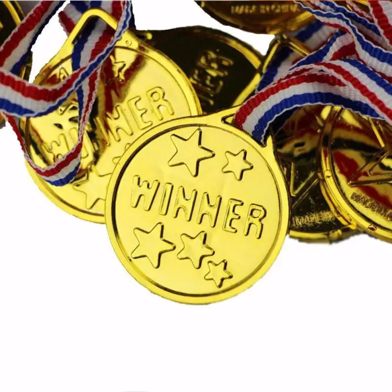 35 medallas para niños, medallas de oro de plástico con cinta para el  cuello, medallas de oro de plástico para niños y día deportivo temático  para ganar medallas en competiciones. JM