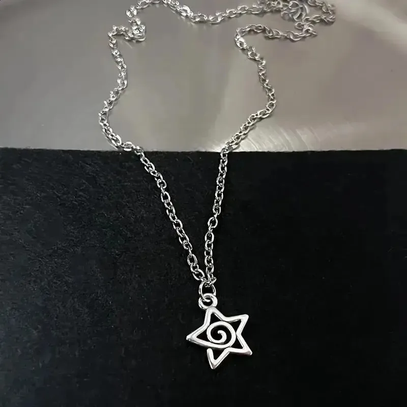 Y2K Punk Spiral Heart Star Tooth Pendant Necklace Set Silver Tone Chain Necklaces for Women E-girl Grunge Aesthetic 5