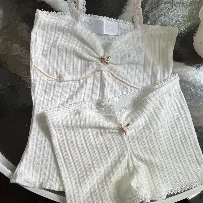 

Maemukilabe Fairycore Y2K, шикарный женский топ на бретелях-спагетти + шорты, винтажный комплект из 2 предметов, милая одежда