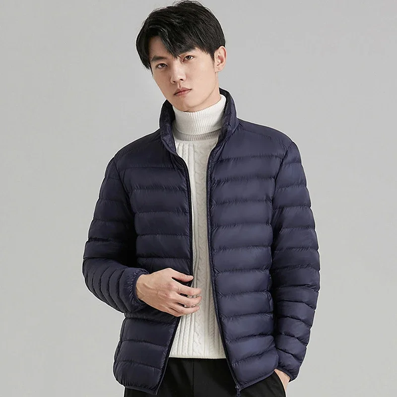 

Мужская Ультралегкая куртка на белом утином пуху, мужская верхняя одежда с воротником-стойкой на осень и зиму, повседневное Свободное пальто, Портативная сумка для хранения