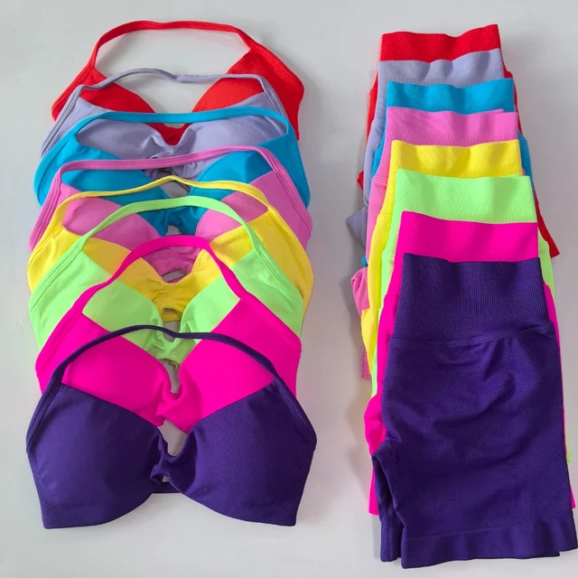 Ensemble de yoga sans couture froncé pour femme, 2 pièces : soutien-gorge de sport à bretelles et short de gym, tenue de fitness halter pour l'entraînement, vêtements de sport 1