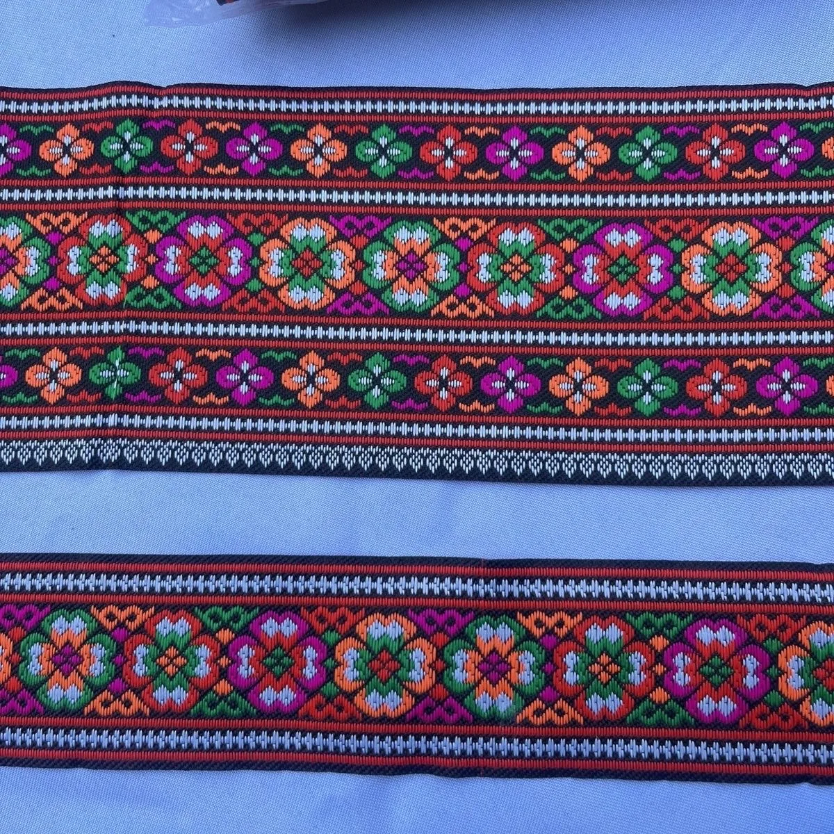선호하는 절묘한 자수 꽃 짠 자카드 리본 DIY 웨빙 홈 인테리어 핸드 크래프트 봉제 장식 5CM/10CM