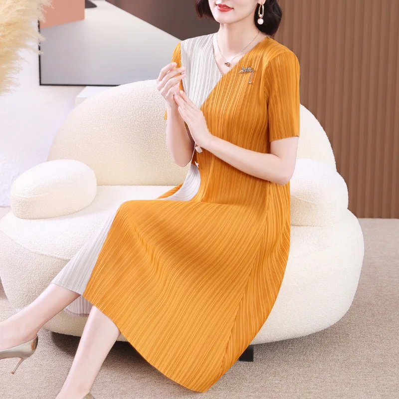 

Miyake Pleated Dress Women's Summer Short Sleeve New Fashion Mom Dress Slimming Youthful-Looking Plump Girls Plus Size Dresses