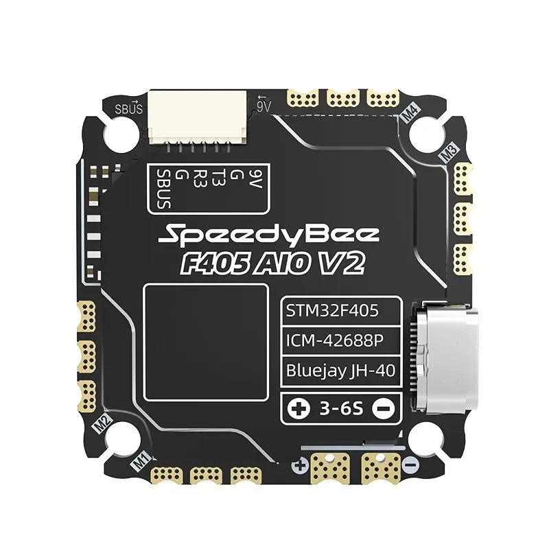 Drone FPV Micro 35A/40A AIO en action, capturant une vue aérienne stable grâce à son système de vol stabilisé.