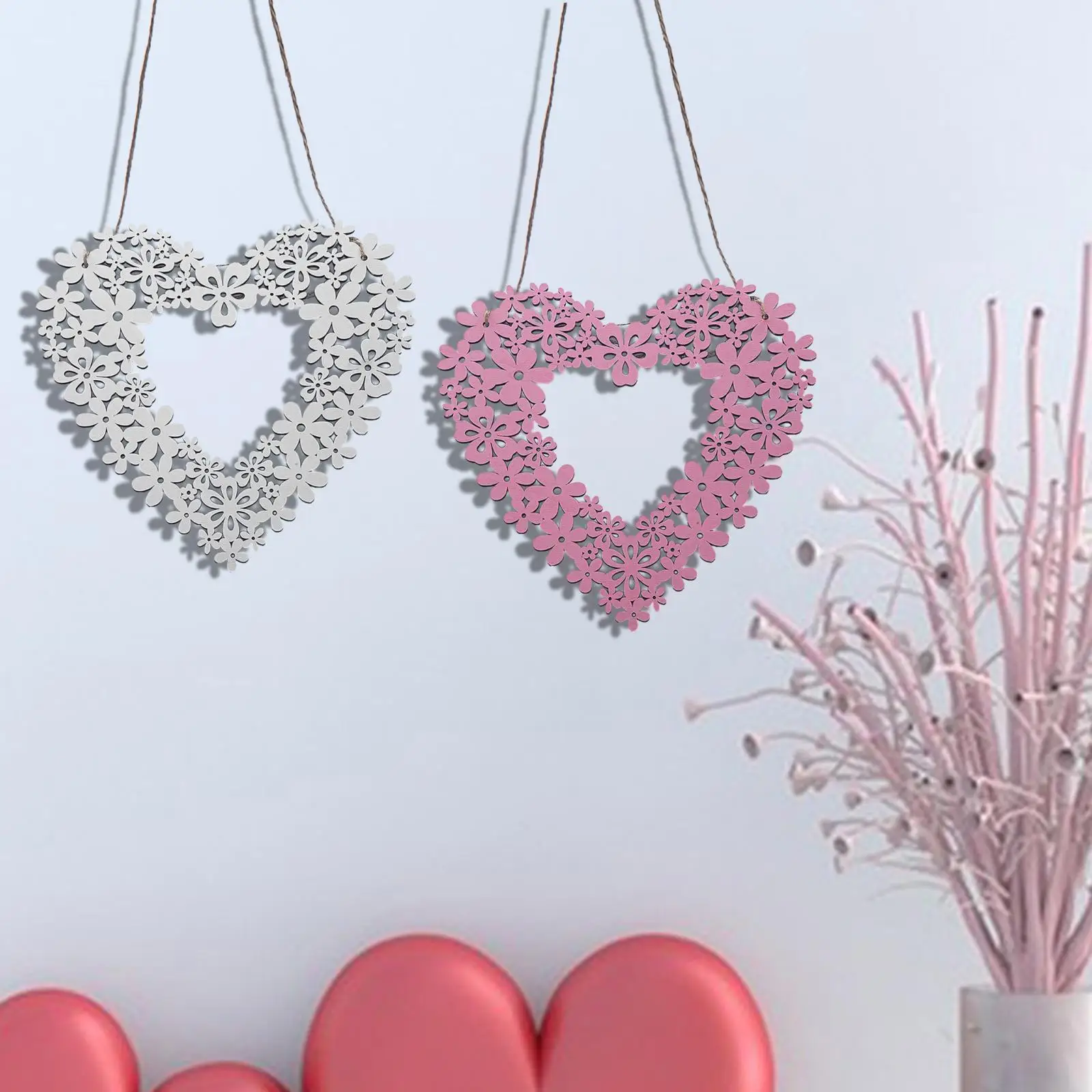 Valentine`s Day Wreath Heart Shaped Wall Sign Wooden Valentine`s Day Decorations for Outdoor Walls Birthday Party Door Window