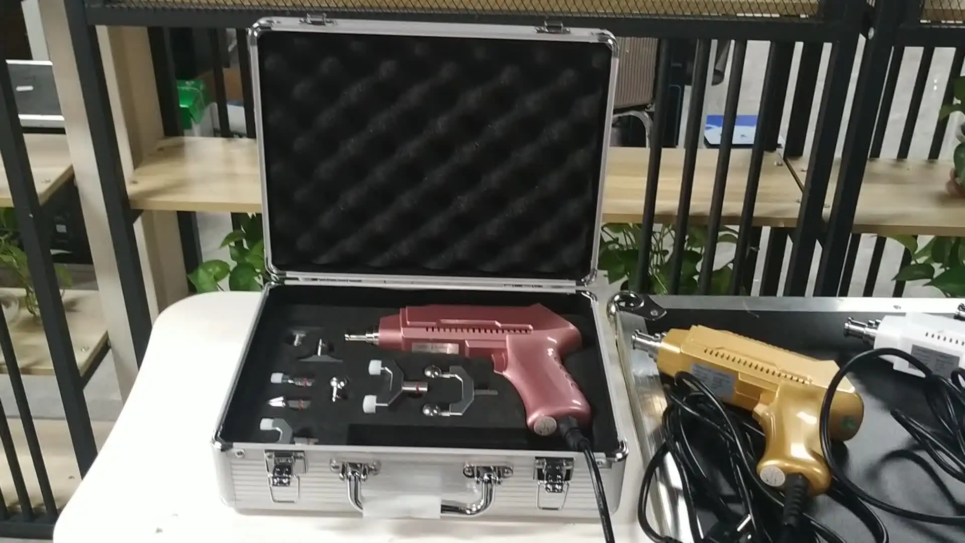 Электрический корректирующий пистолет Muscwave 1500N