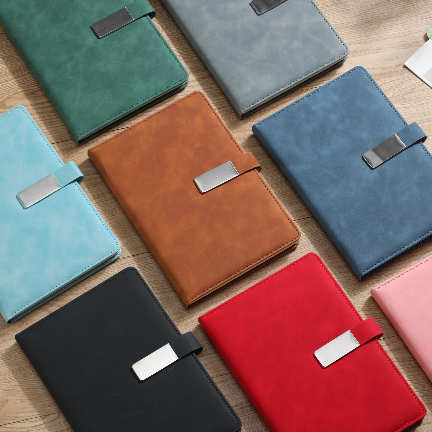 Color-Changing PU Leather Business Journal with Magnetic Buckle and Premium Paper