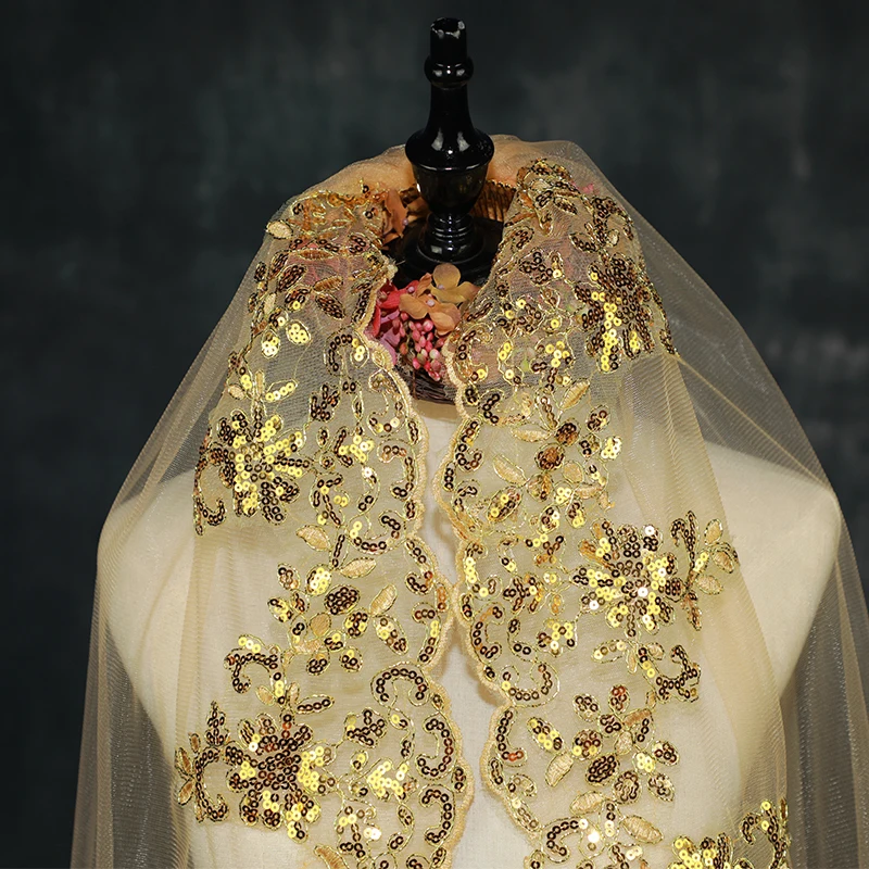 0.9M BlingBling Bridal Veil Gold White Red Wedding Hair Accessories Wedding Veil 1 Layer Bride Lace With Comb