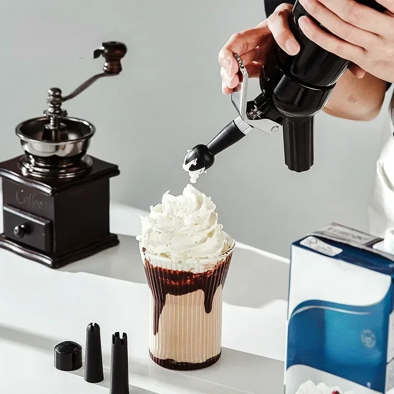 Cream Foam Gun 250ml Cream Gun Siphon Whipped Cream Dispenser Foaming Gun Kitchen Accessories Tools + Nozzle whipped Kitchen Tools