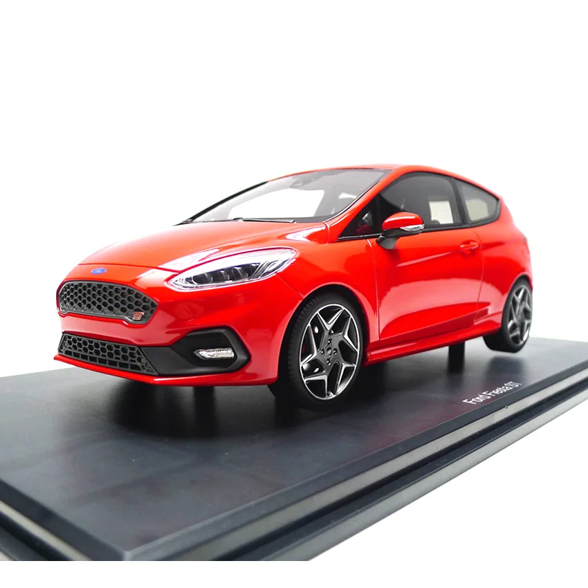 1/18 F_ ord Fiesta ST 2020 Resin Model Car DNA Collectibles