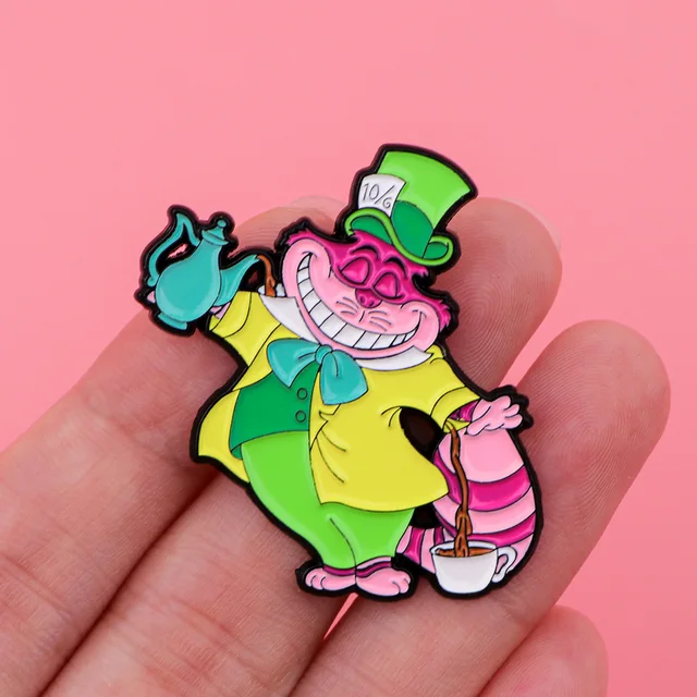 Cheshire Cat Enamel Pin - Alice In Wonderland Collectible For Backpacks & Jackets