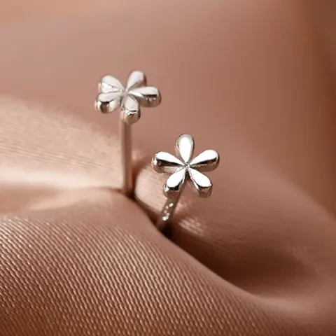 Fashion Women's Minimalist Mini Geometric Studs Earrings Triangle Square Heart Star Zircon Small Earrings Party Jewelry