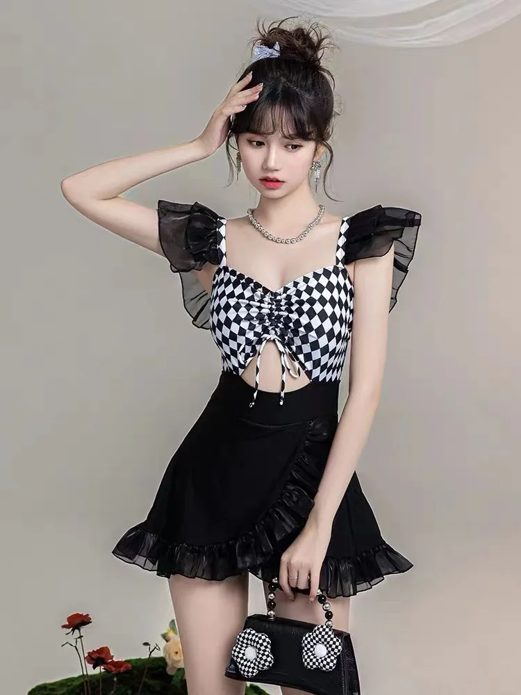 

new pure desire students conservative belly cover show thin sexy small chest short sleeve one-piece hot spring swimsuit