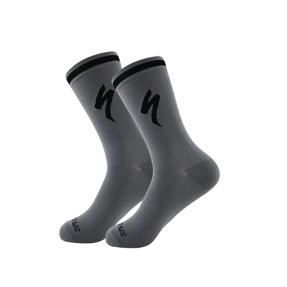 1 pair of 2024 new popular football socks, anti slip football socks, men's sports socks, high-quality towel soles