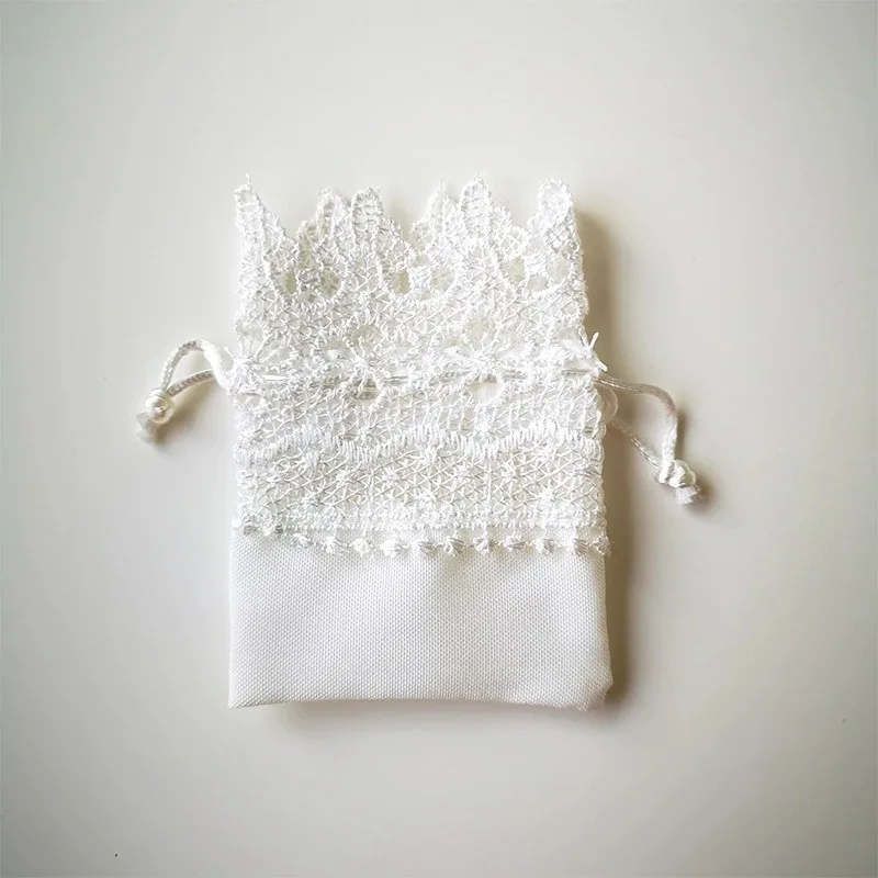 10Pcs Lace Wedding Candy Bag European Brocade Bag Drawstring Embroidery Souvenir Gift Bag Jewelry Birthday Candy Packaging Bag