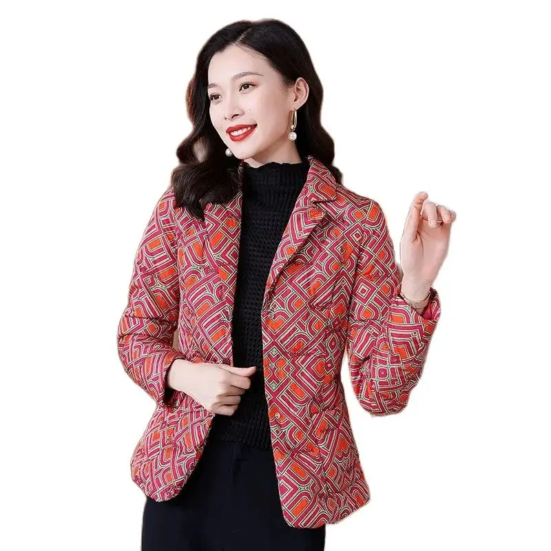 

Модный короткий пиджак с принтом, пуховик из хлопка, Женская осенне-зимняя теплая парка из хлопка, Женское пальто, парки с хлопковой подкладкой