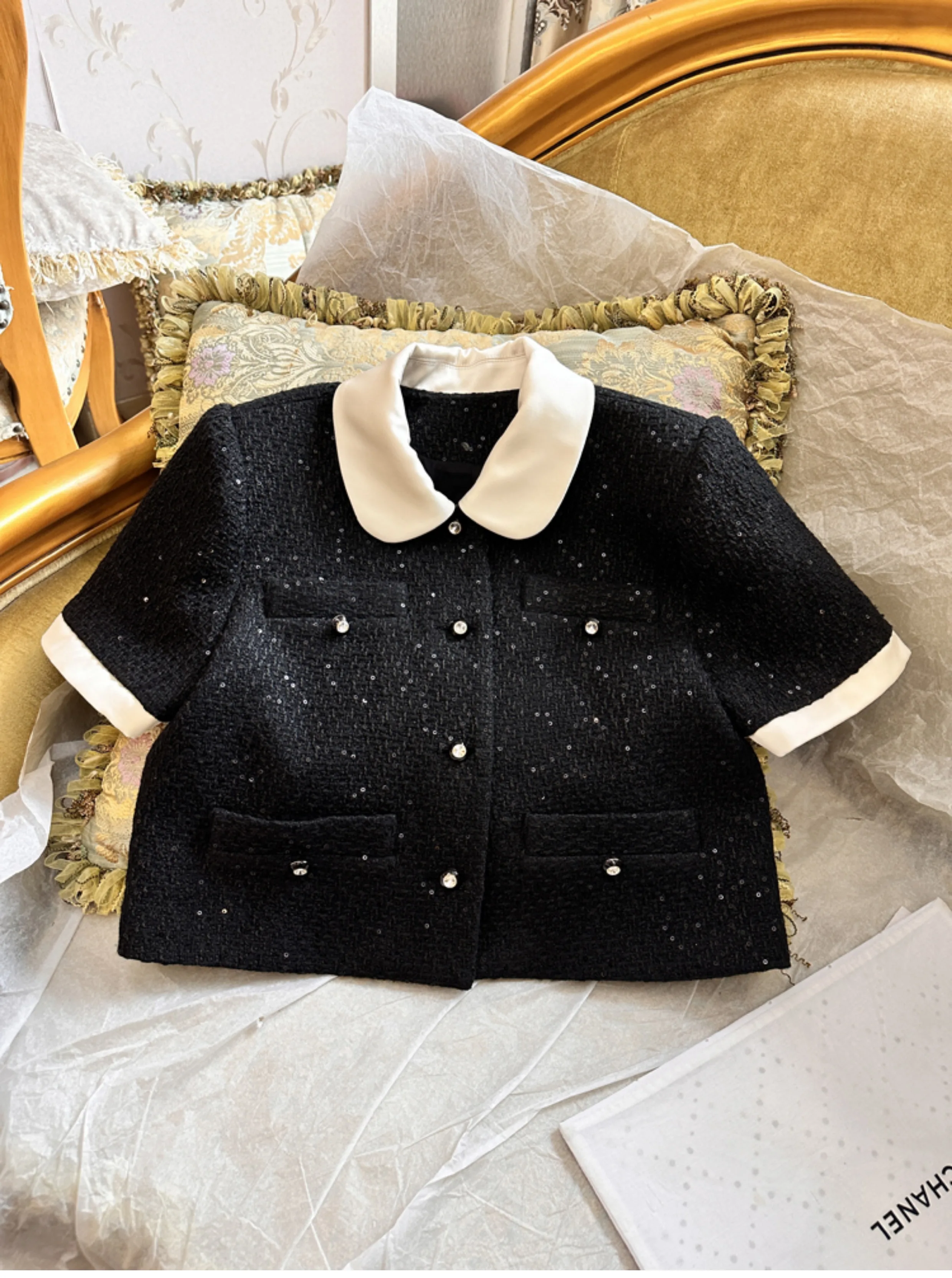 

2024 Early Spring Short sleeve Doll Neck Sequin Thick Skirt Sets Diamond Button Miu Style Short Jacket Top for Women