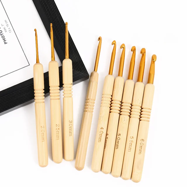 Bamboo Crochet Hook Set 4