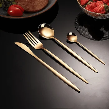 Set di stoviglie in oro 24 pezzi coltello da bistecca in acciaio inossidabile forchetta cucchiaio da caffè cucchiaino posate lavabile in lavastoviglie tavolo da cucina 1